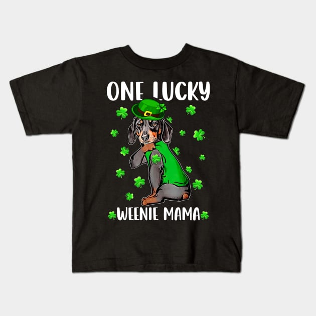 One Lucky Dachshund Mama Irish Saint Patrick's Day Kids T-Shirt by cogemma.art